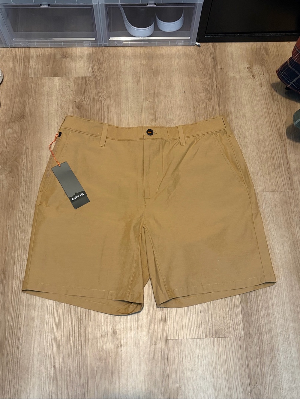 Orvis Men's Khaki/Tan Flat Front Casual Shorts